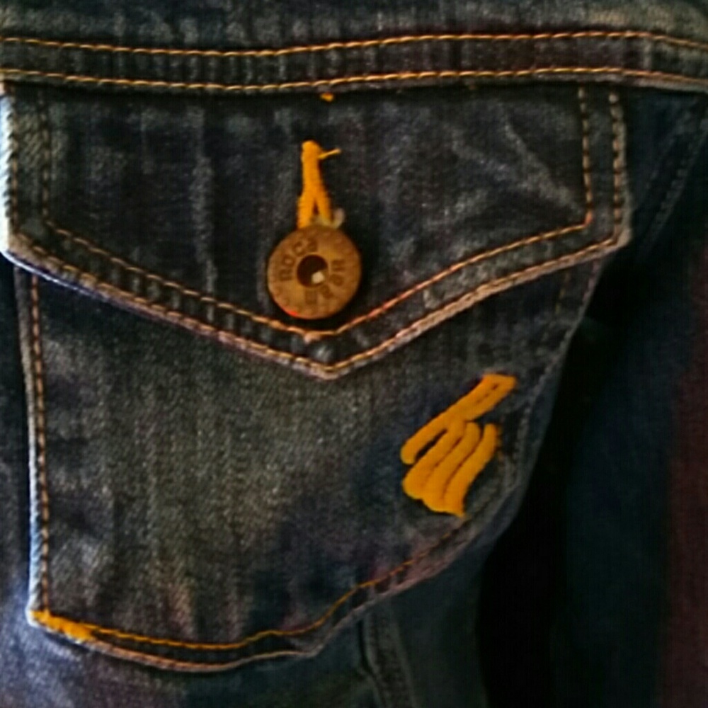 trade pff A Roca Wear  Authentic Trucker
